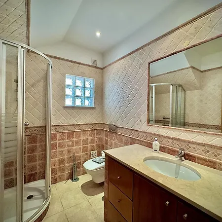 Almancil Excellence With Pool By Homing Villa