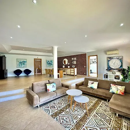 Almancil Excellence With Pool By Homing Loulé