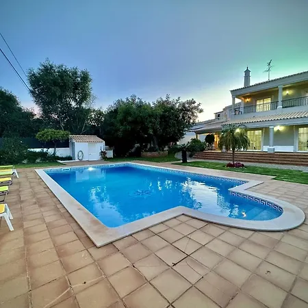 Almancil Excellence With Pool By Homing Villa